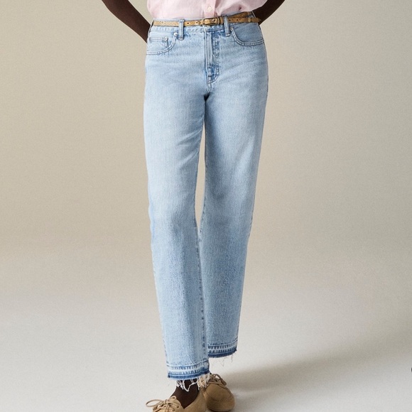 🫐 J. Crew Mid-rise Relaxed Kickout Jean - Picture 1 of 10